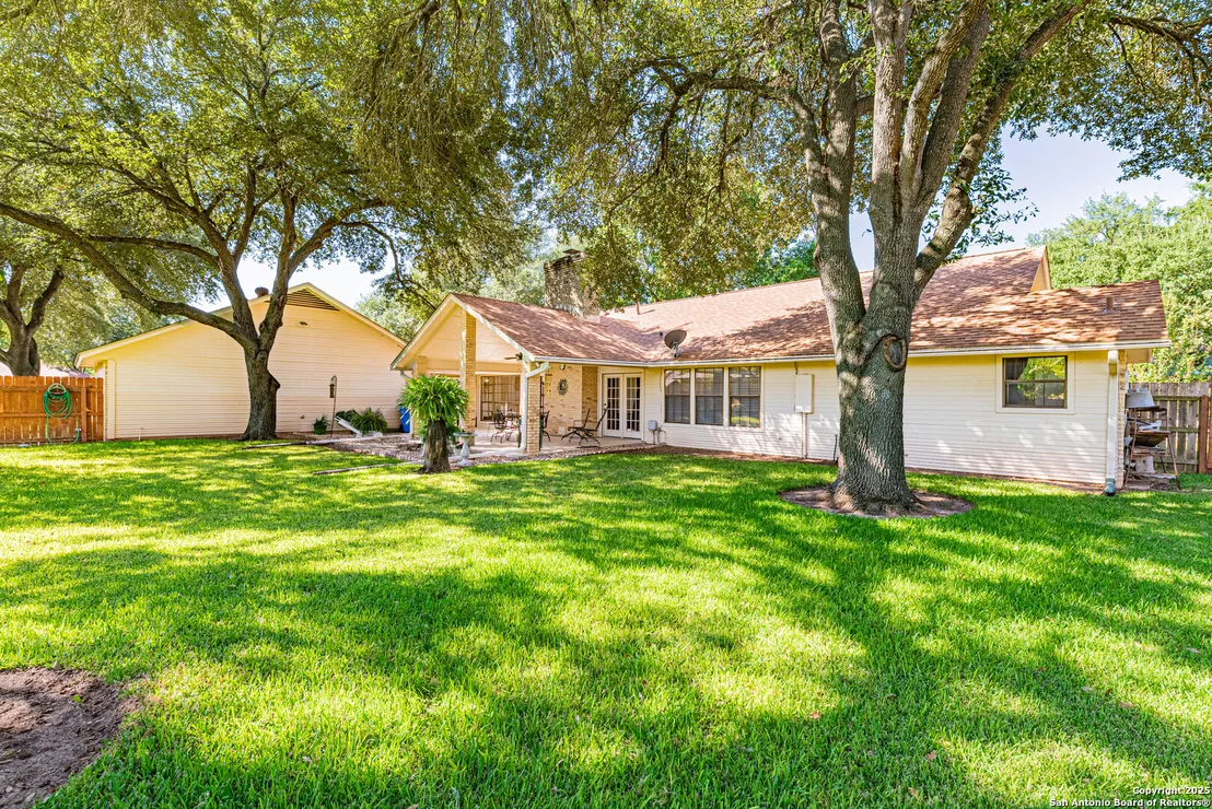 Photo of 729 Heritage Dr