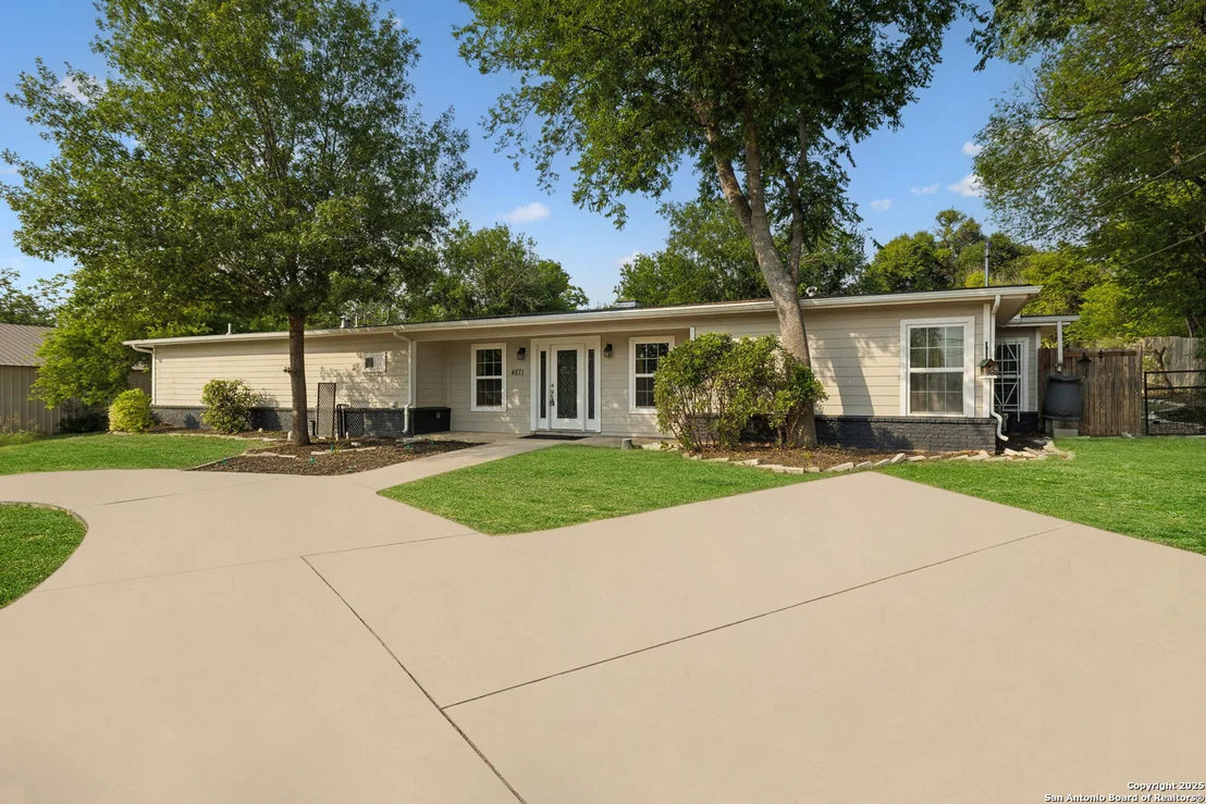 Photo of 4871 Evers