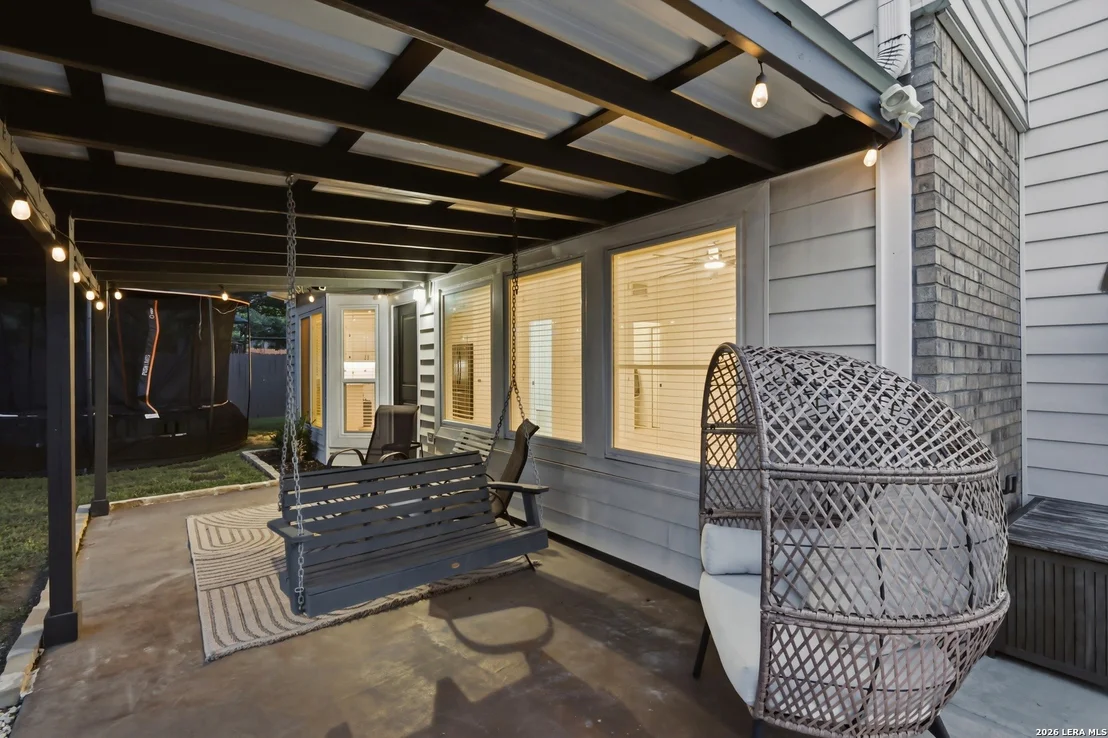 Photo of 602 Lightstone