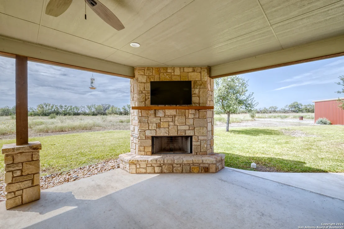 Photo of 2371 N Ranch Road 187