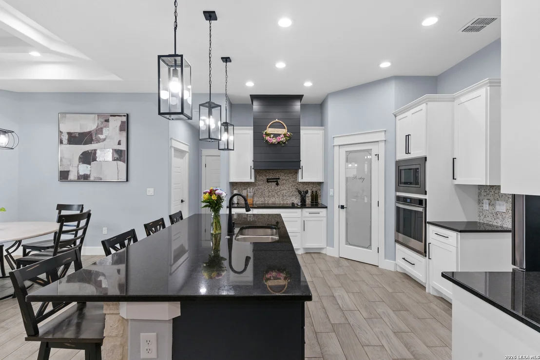 Photo of 9991 Crow Ln