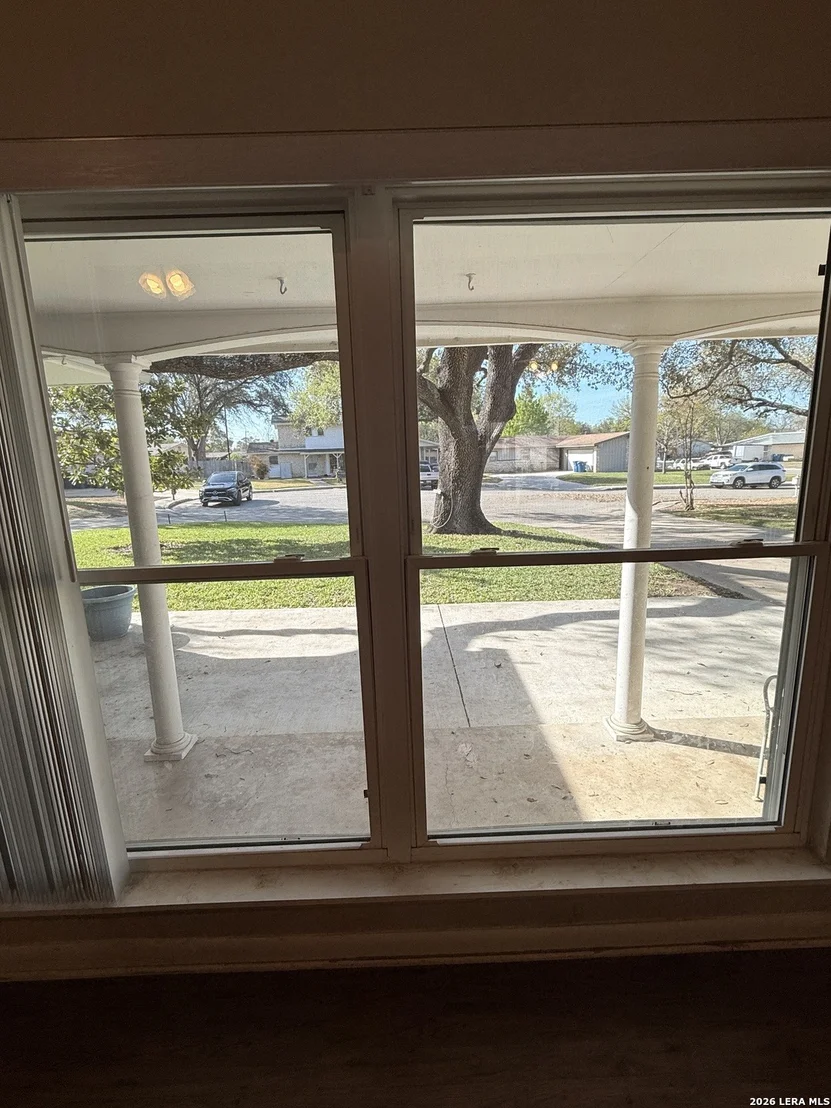 Photo of 5411 Redding