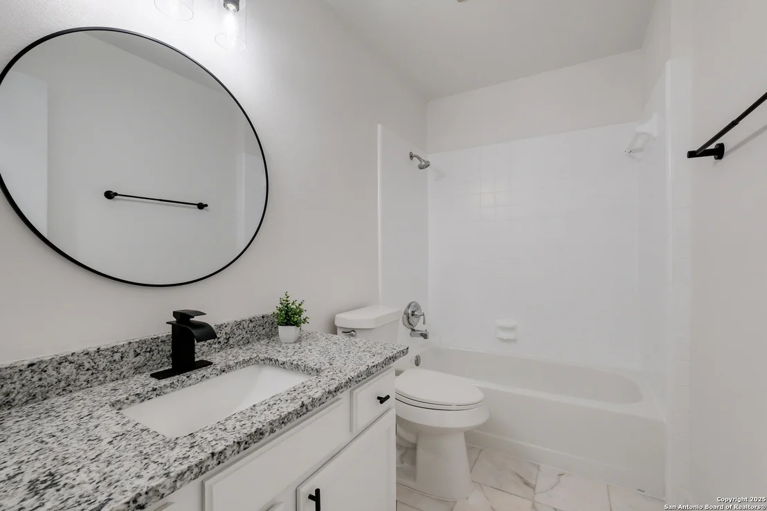 Photo of 1402 Brook Meadow
