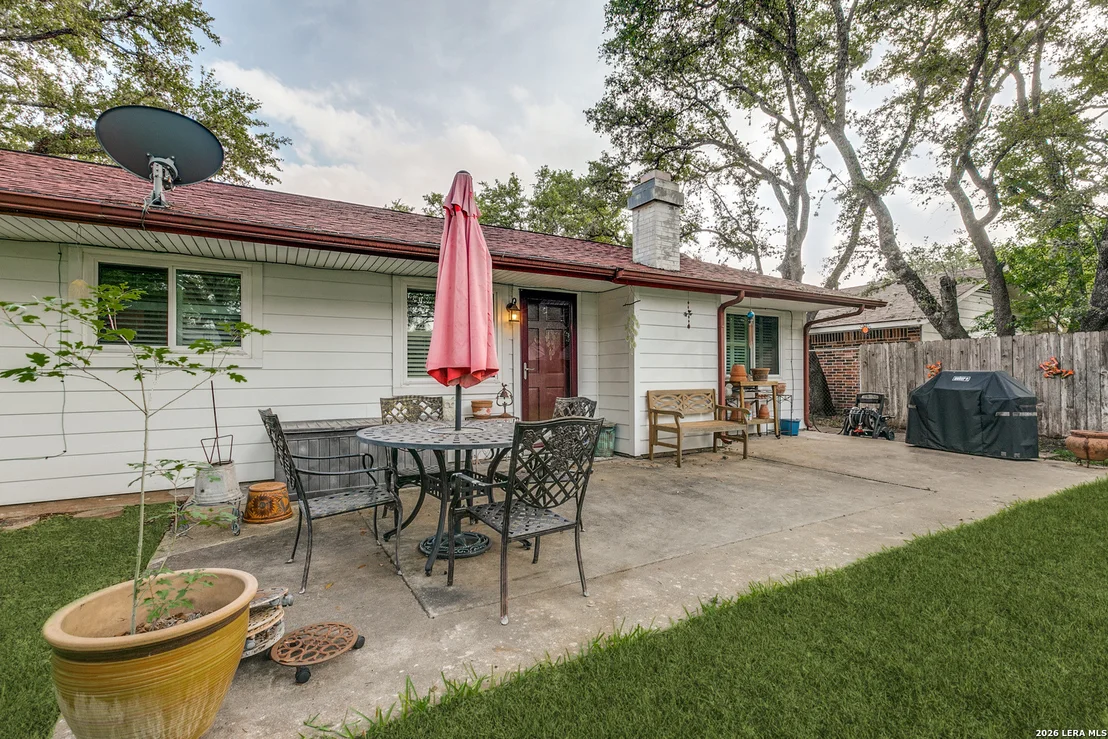 Photo of 5819 DEAN MARTIN ST
