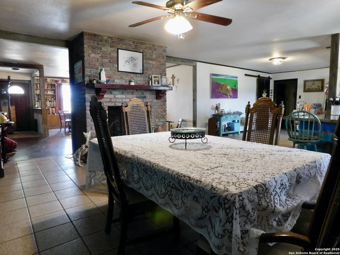 Photo of 462 County Road 763