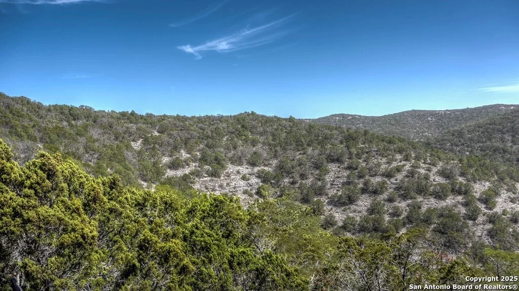 Photo of 560 Pine Mountain