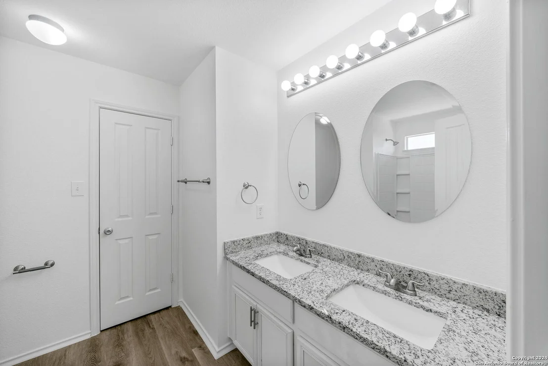 Photo of 4927 BRADEN GATE