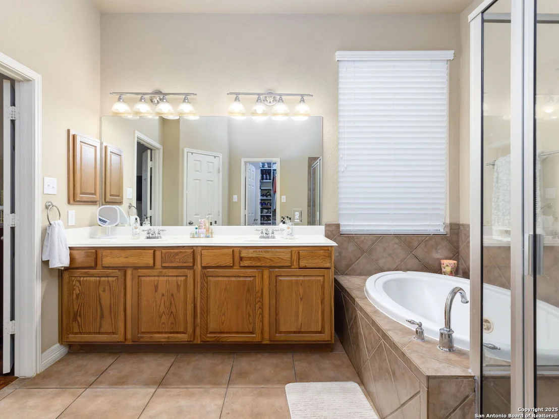 Photo of 16426 LA MADERA RIO