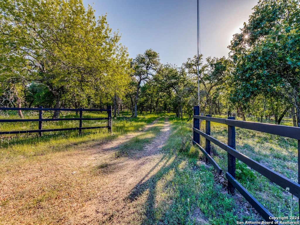 Photo of 2390 Vivroux Ranch Rd