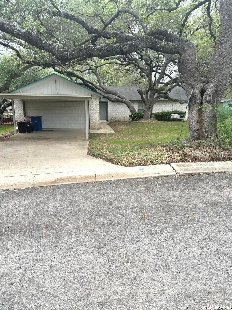 Photo of 336 SOLLOCK DR
