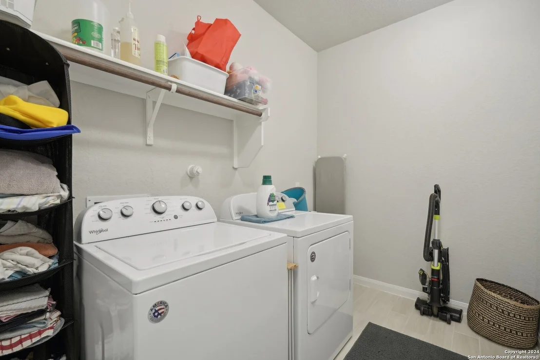 Photo of 1413 NICHOLAS PARK