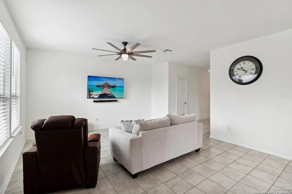 Photo of 237 deer crest