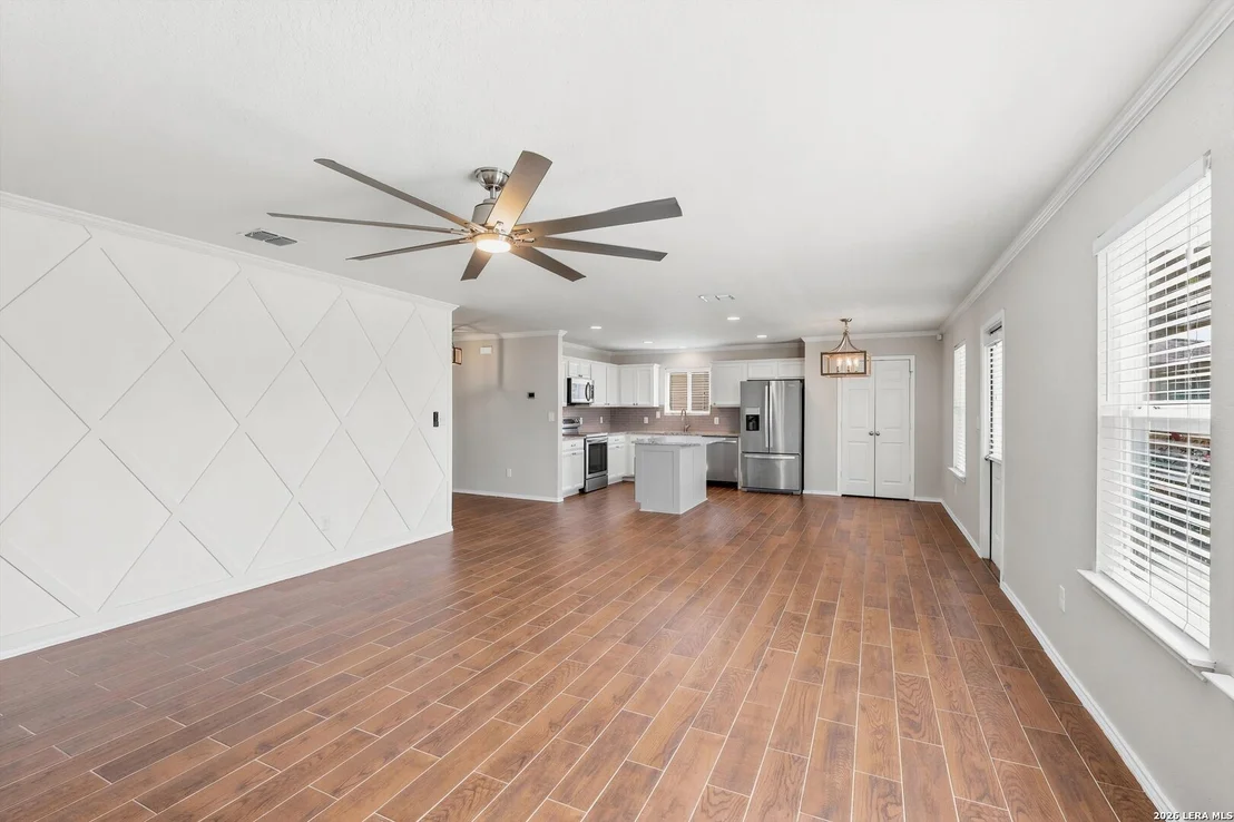 Photo of 10135 Reyes Heights