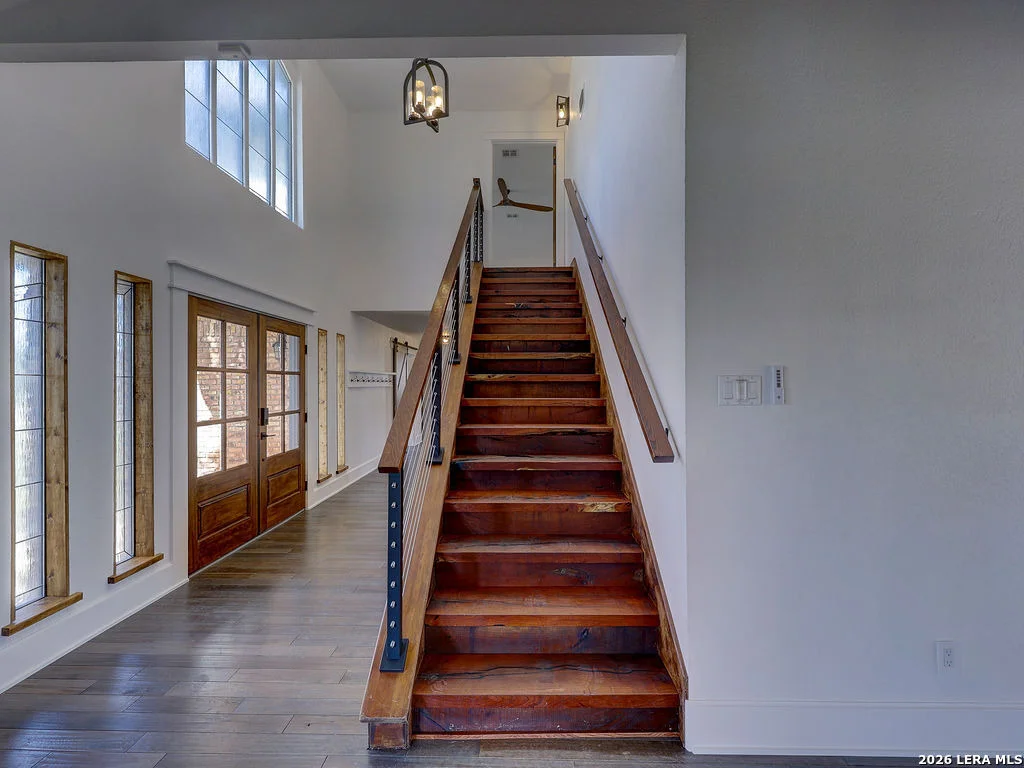 Photo of 29540 Red Bud Hill