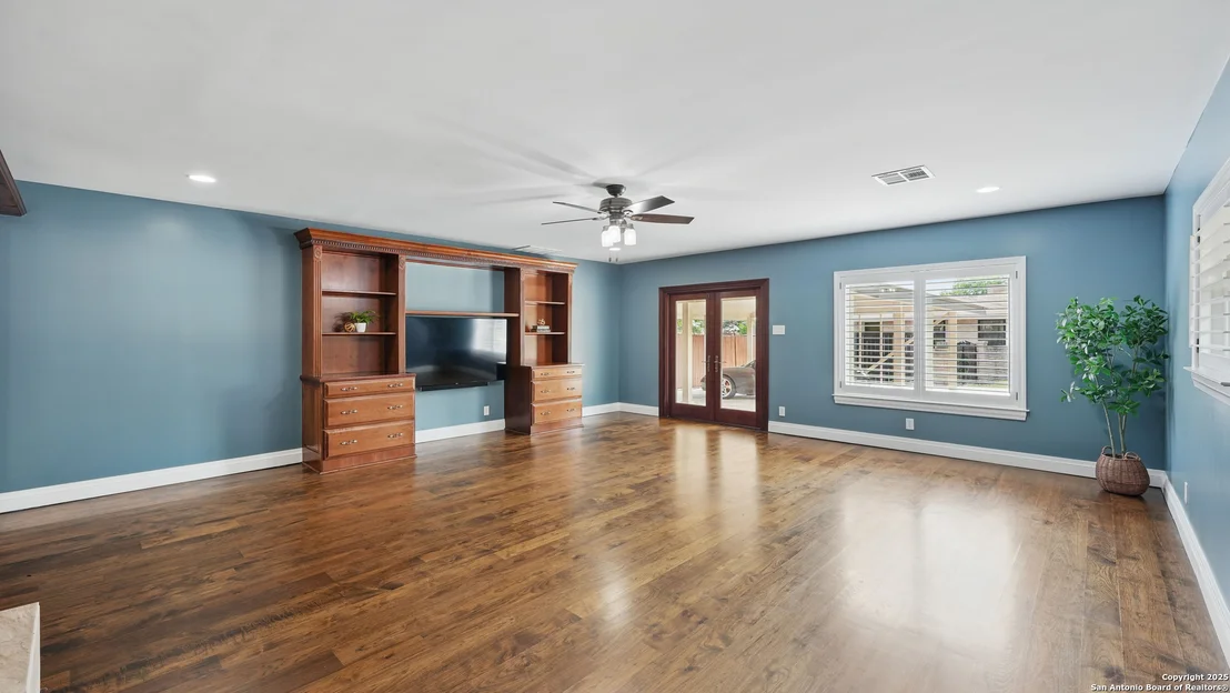 Photo of 116 Riviera