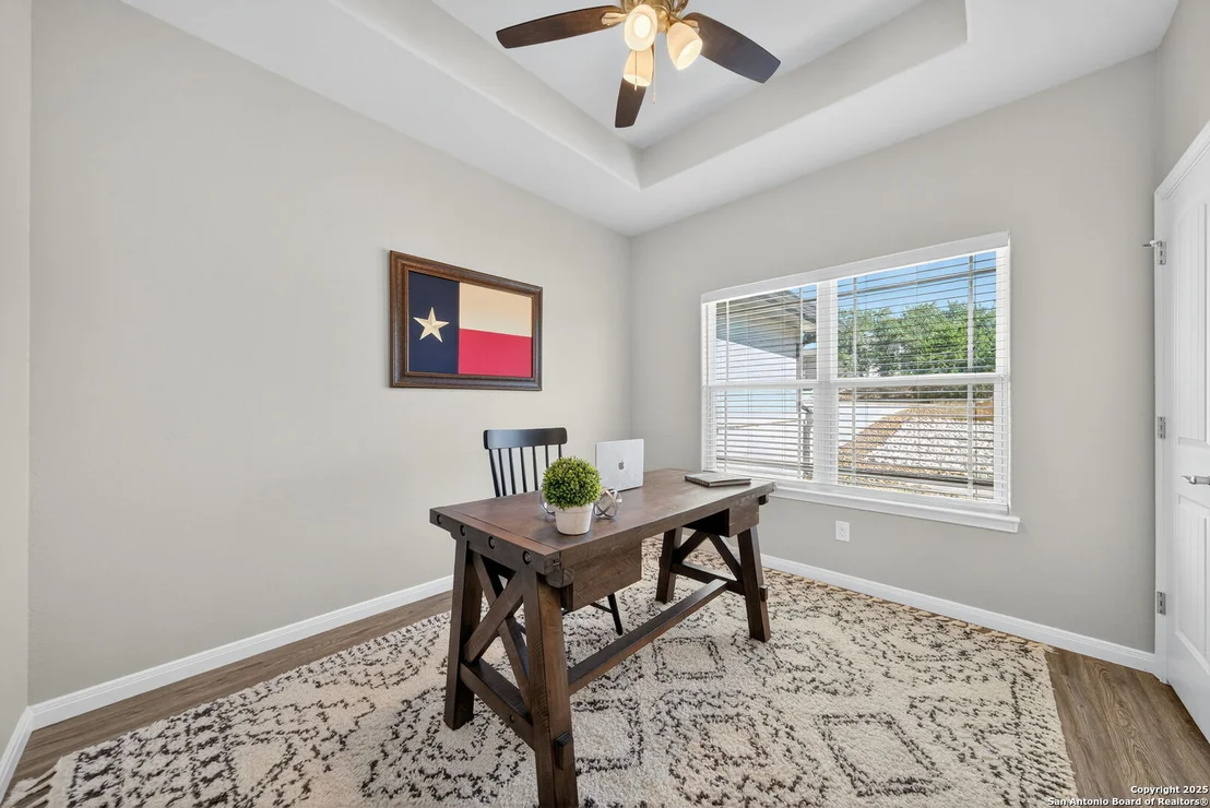 Photo of 1204 Lasso Loop
