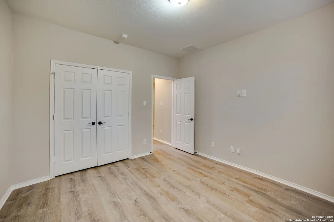 Photo of 20208 OAK PANACHE