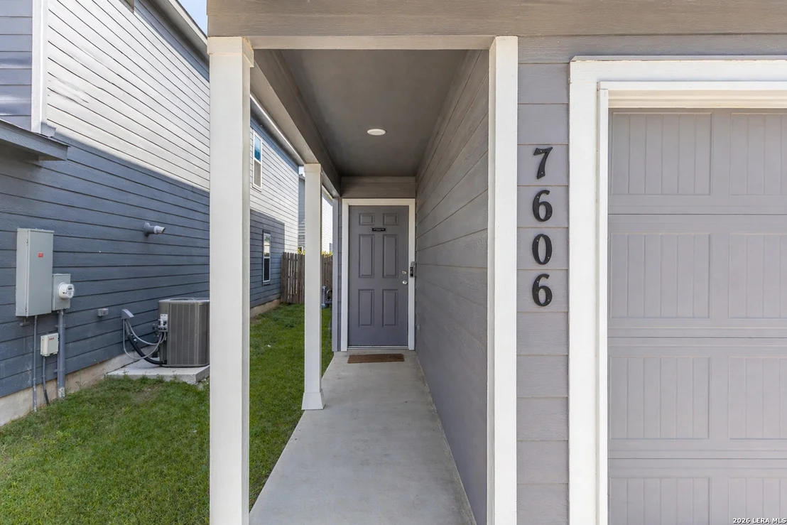Photo of 7606 Chancery Gate