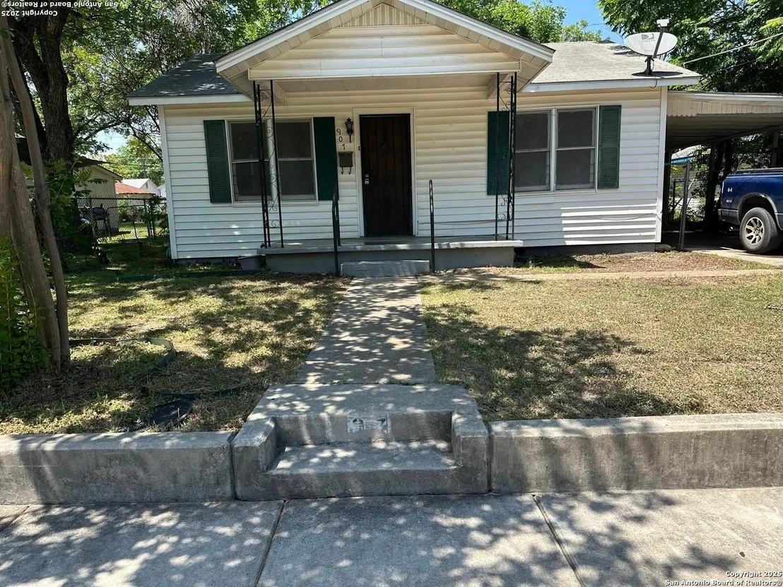 Photo of 907 Recio