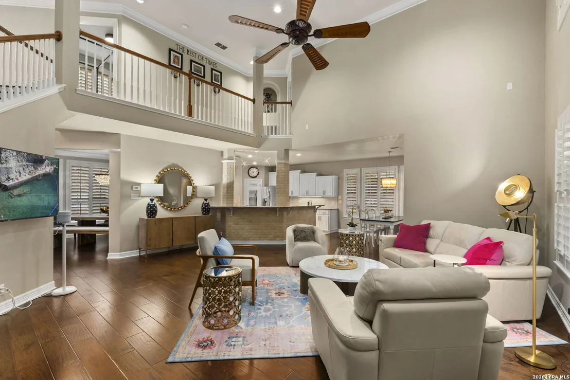 Photo of 2302 BLACKOAK BND