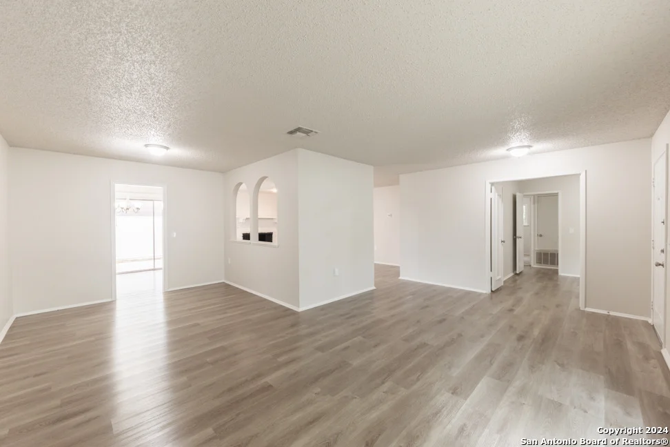 Photo of 5839 FORT STANWIX ST