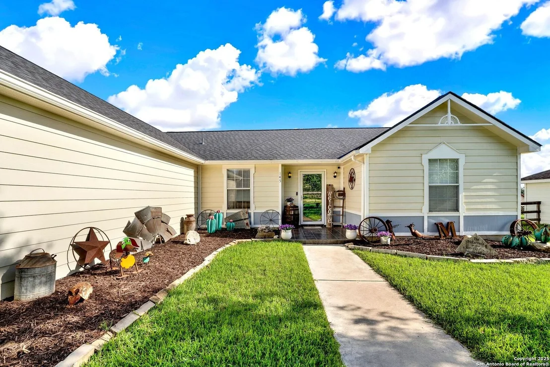 Photo of 145 Glenvalley