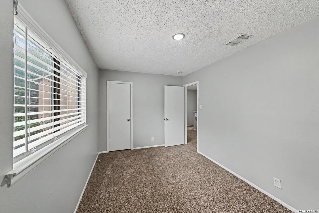 Photo of 10215 Arbor Blf