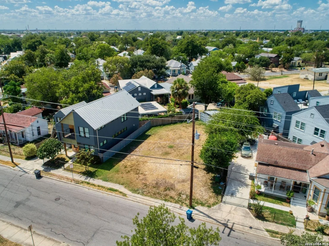 Photo of 421 Labor Street