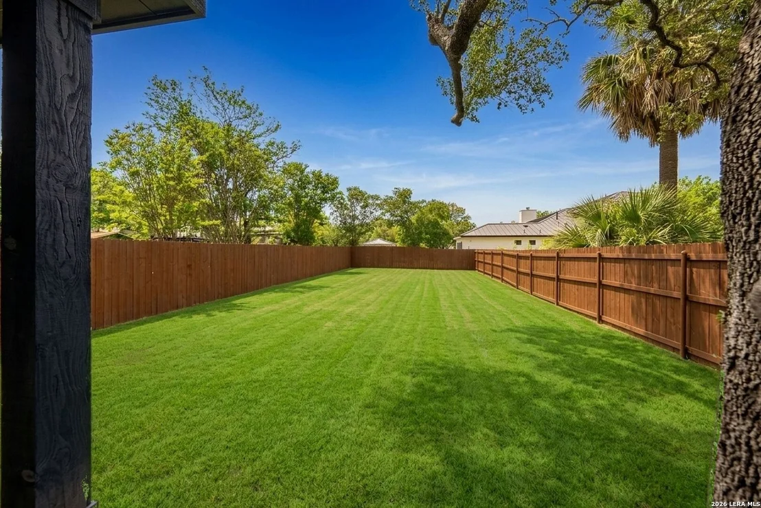 Photo of 110 San Antonio Blvd