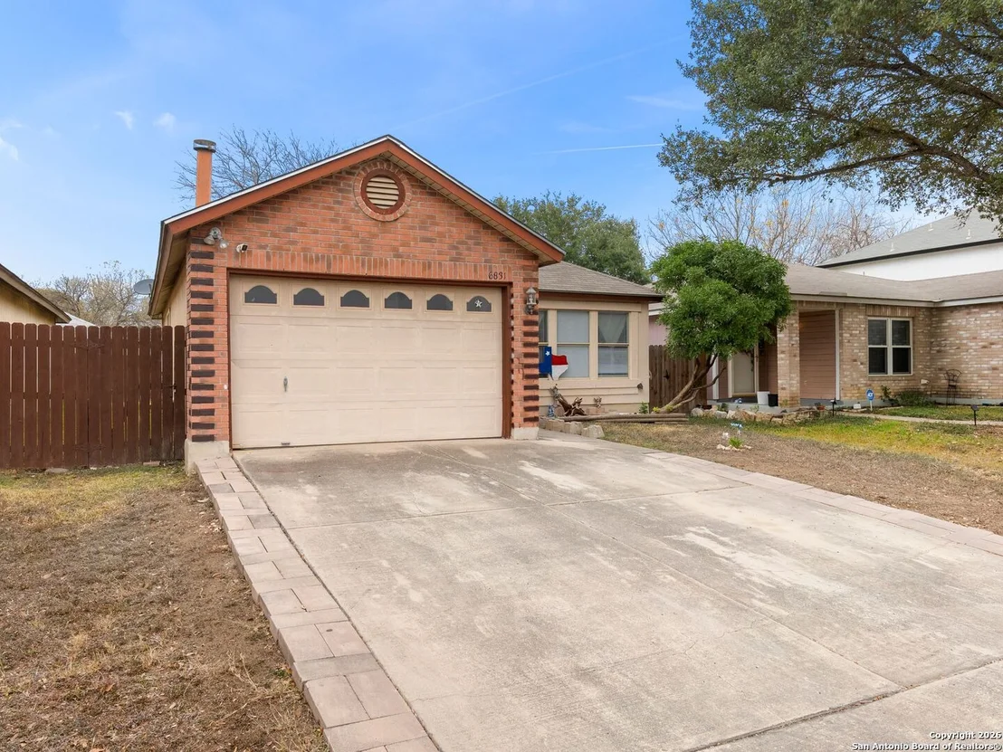 Photo of 6831 Celes Meadow