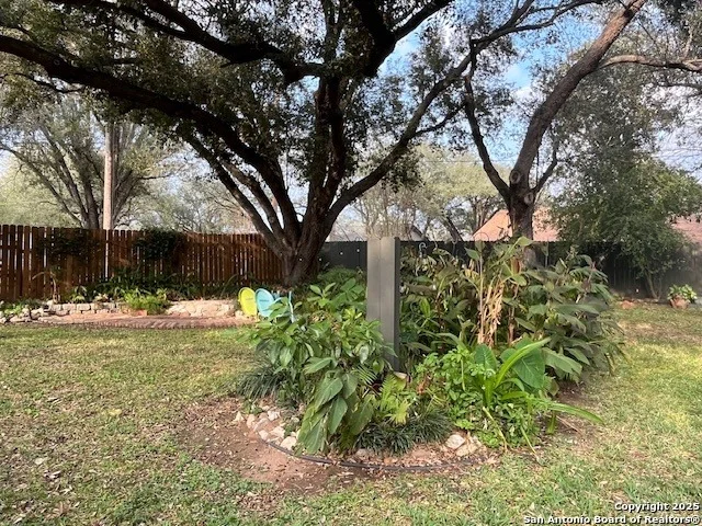 Photo of 1216 Mockingbird