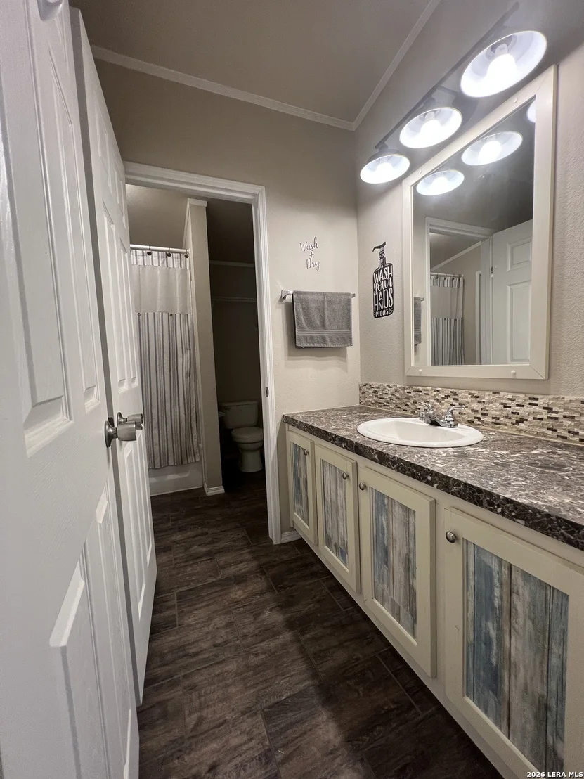 Photo of 376 County Road 5702