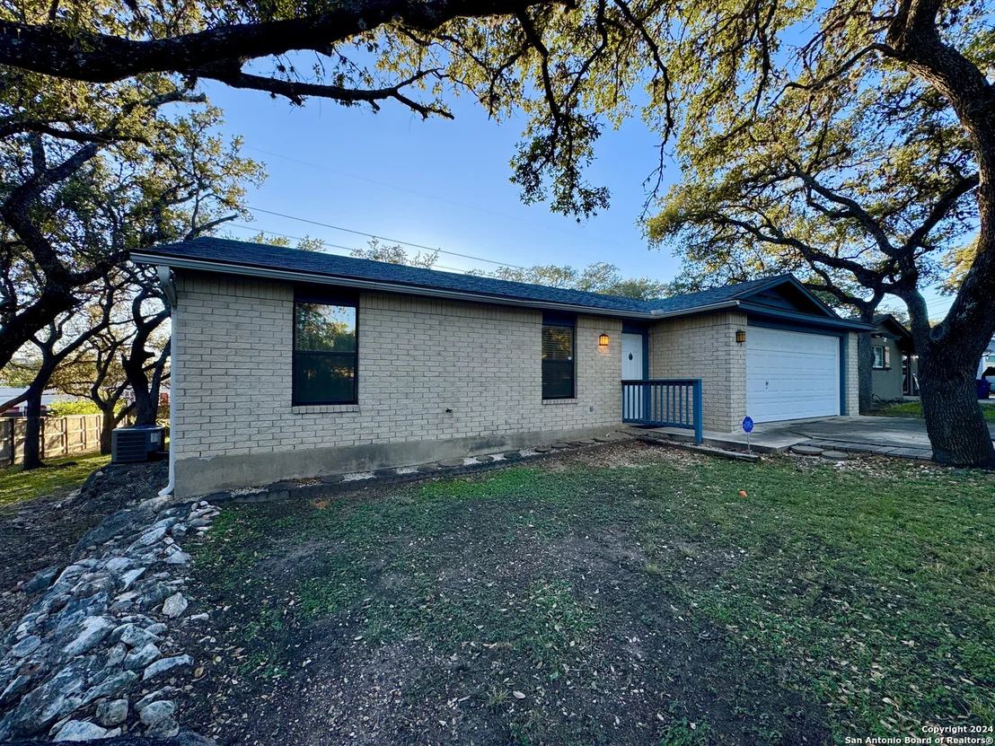 Photo of 16911 SPRINGHILL