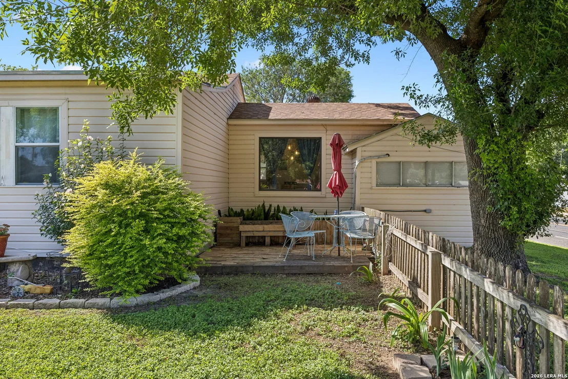Photo of 600 Winburn Ave