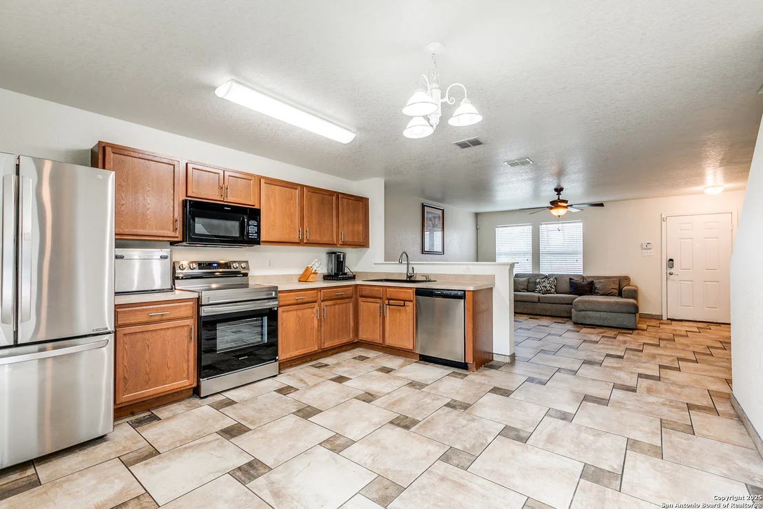 Photo of 902 Absolon Farm