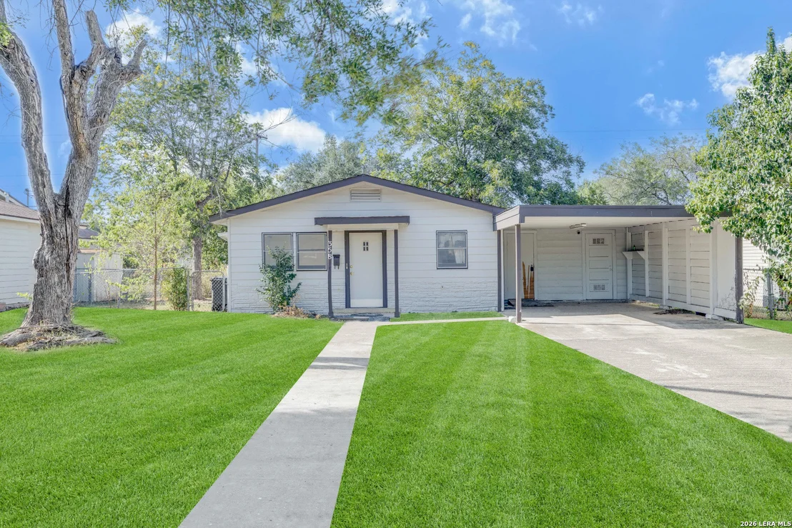 Photo of 358 ANTON DR