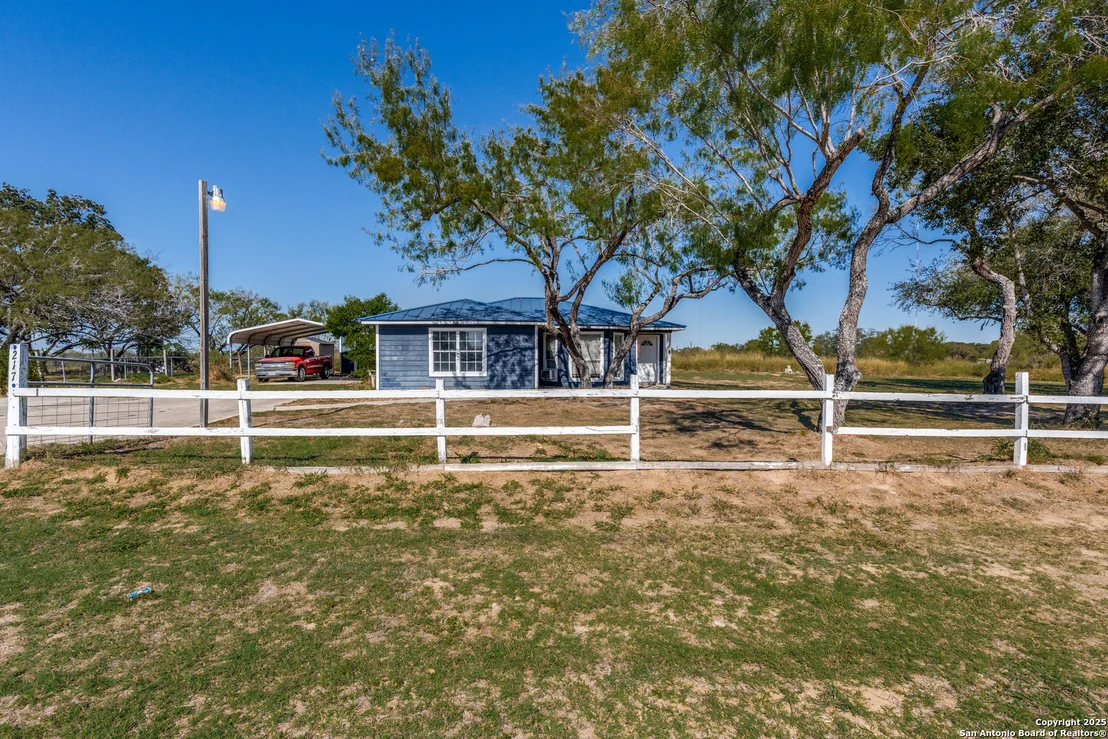 Photo of 217 Cimarron