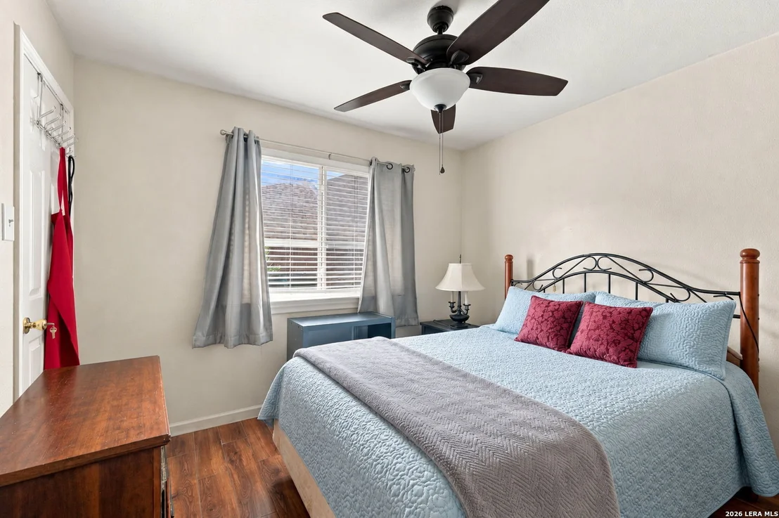 Photo of 1307 Bluff Forest