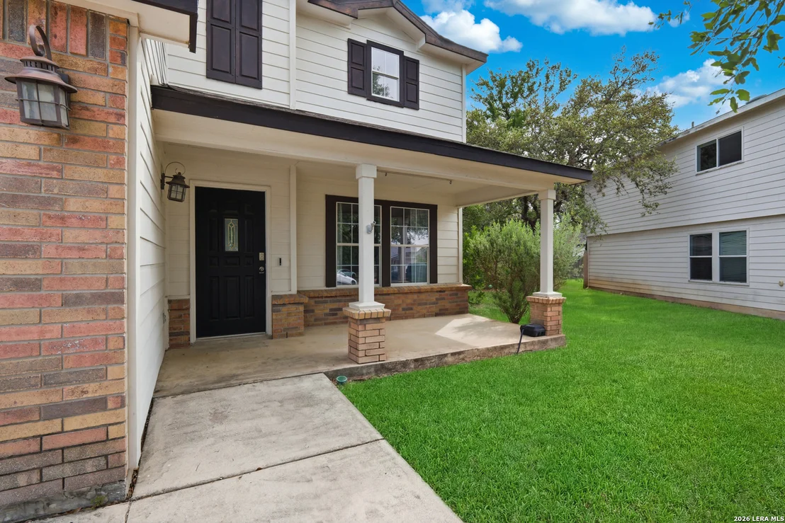 Photo of 11122 HILLSDALE LOOP