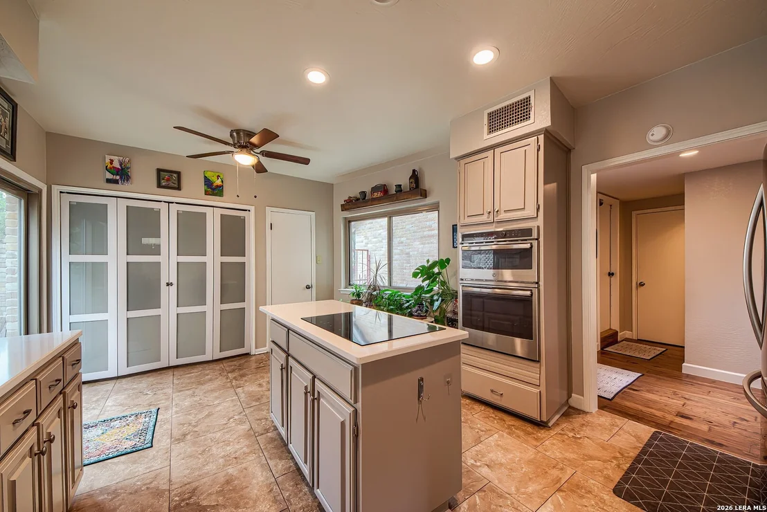Photo of 3403 RIVER WAY