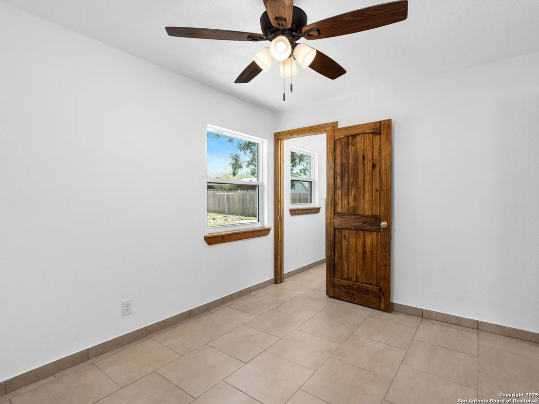 Photo of 511 5th