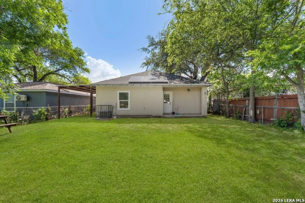 Photo of 1204 Valencia