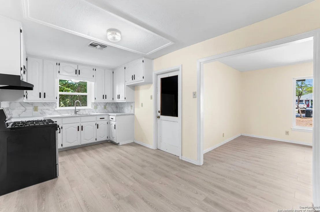 Photo of 126 CREATH PL