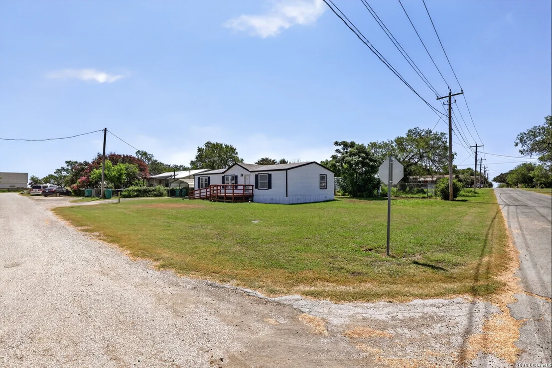 Photo of 1302 Hickory Street