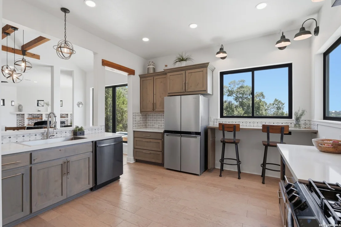 Photo of 231 River Bend Place