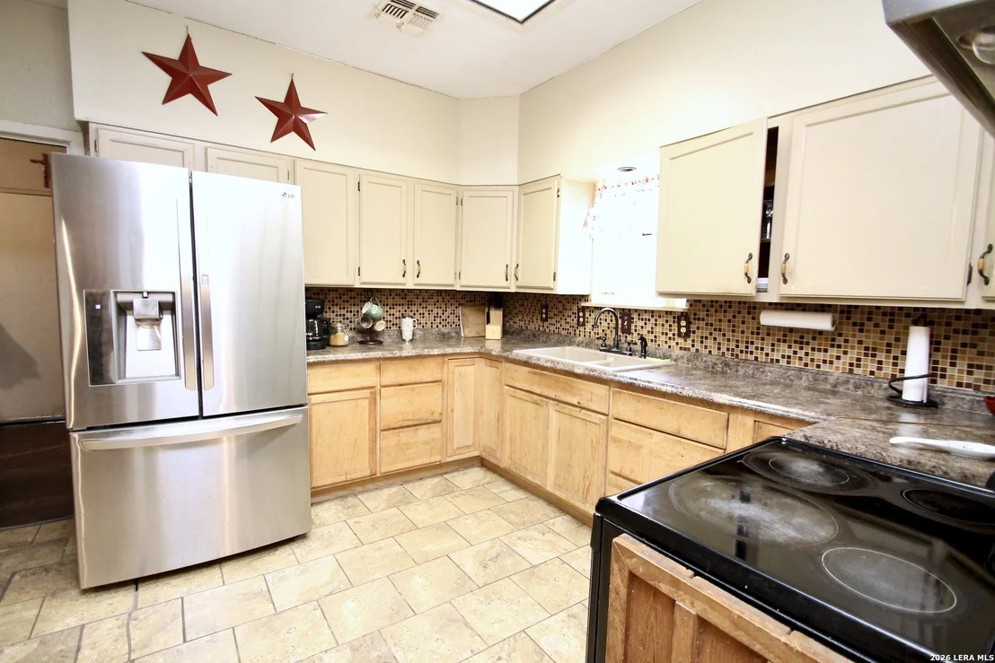 Photo of 15122 TRAWALTER RD