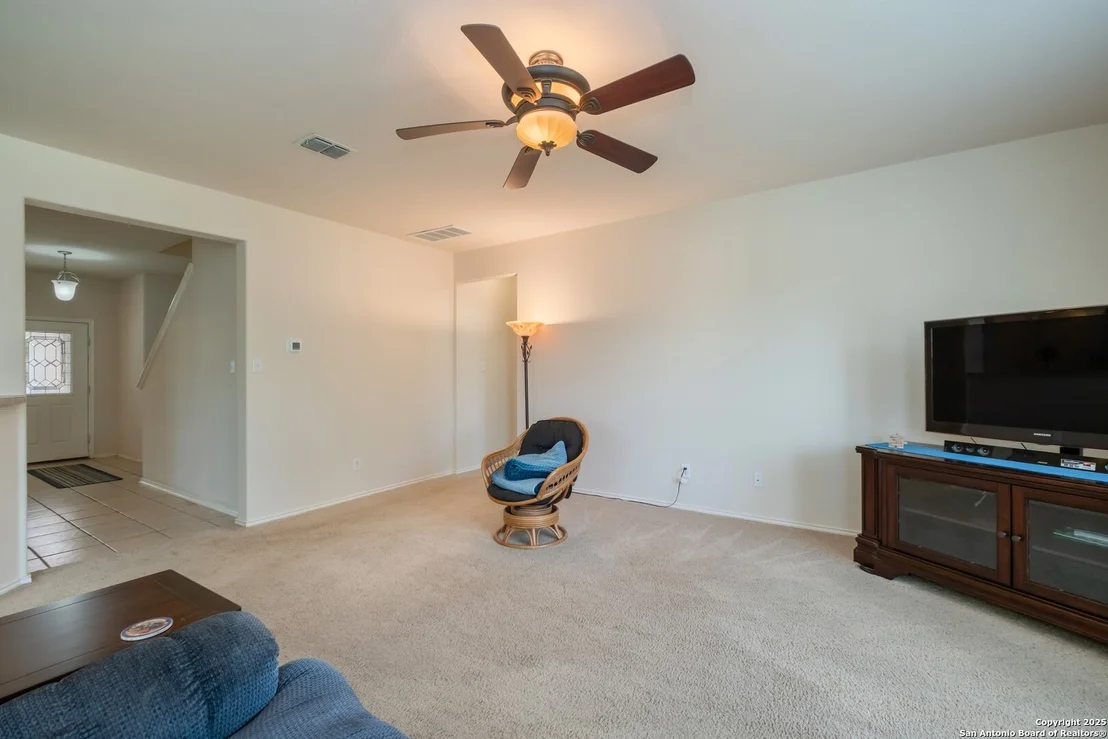 Photo of 234 Turnberry Dr