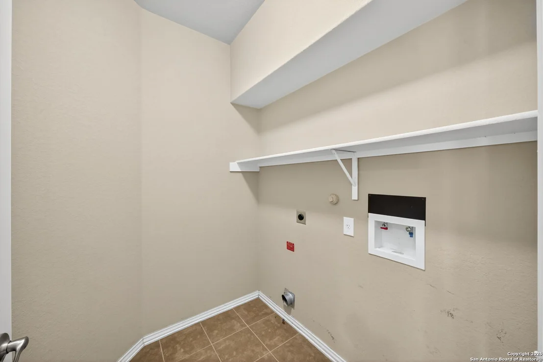 Photo of 3906 Adair Blf