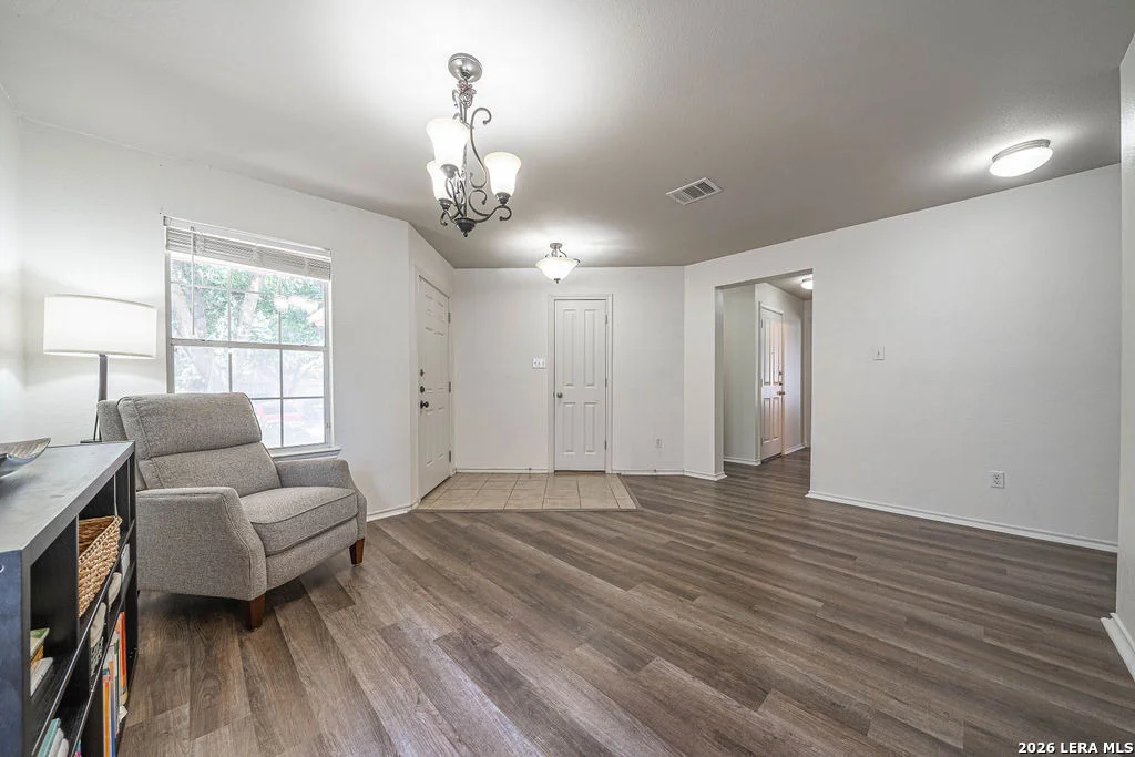Photo of 216 Hereford Street