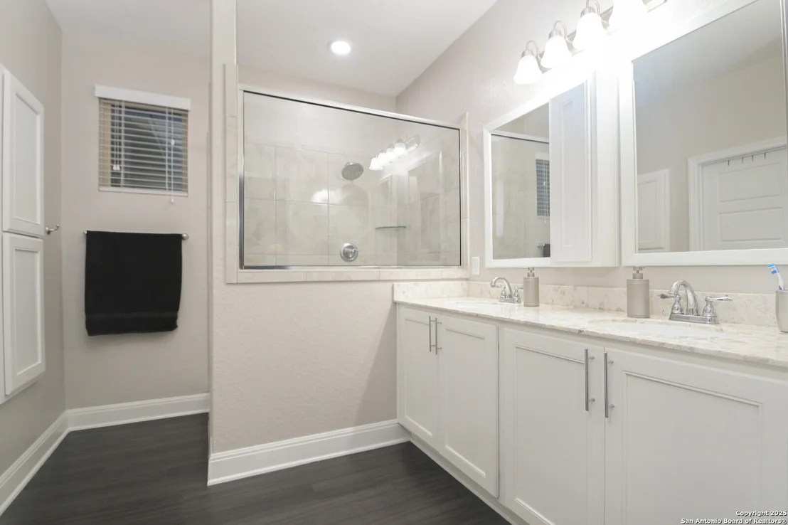 Photo of 5914 Akin Run